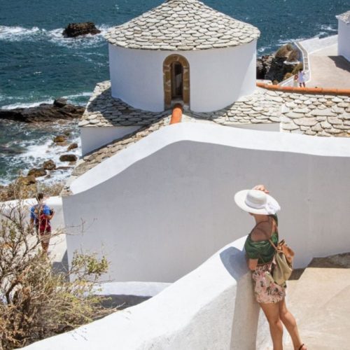 29bd1716e50725328ee80bd220139a85