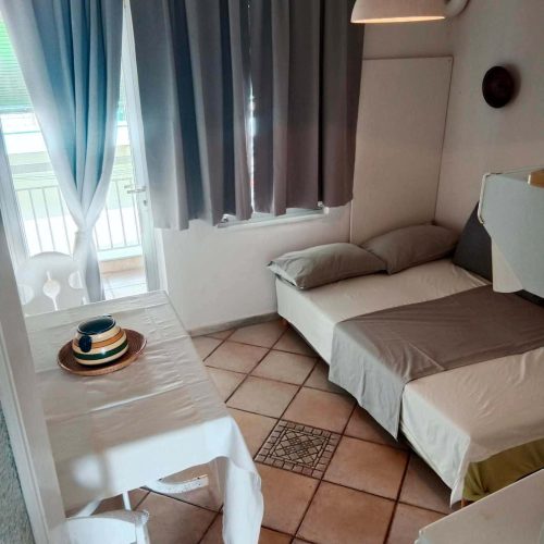 6e7369b6-b298-4897-9b80-18e6fc110184