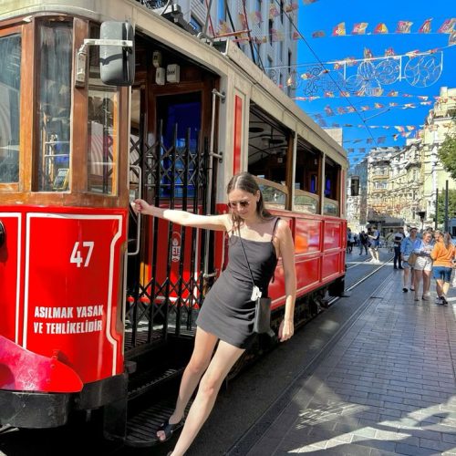 7d9d1356c752363ea5d2943485d923f8