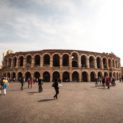 alberto-bigoni-2AKqAnzPLfw-unsplash-scaled