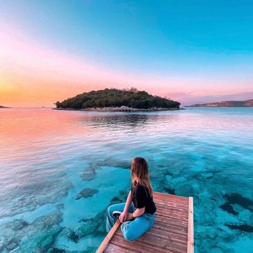 ddc615506c686d453a1f20726dd15542-1